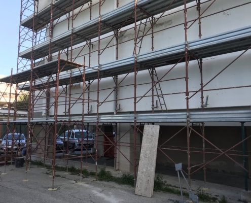 ponteggio metallico fisso